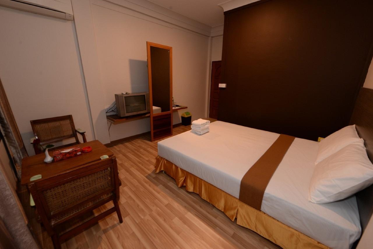 Min Nandar Garden Hotel Thanlyin Zewnętrze zdjęcie