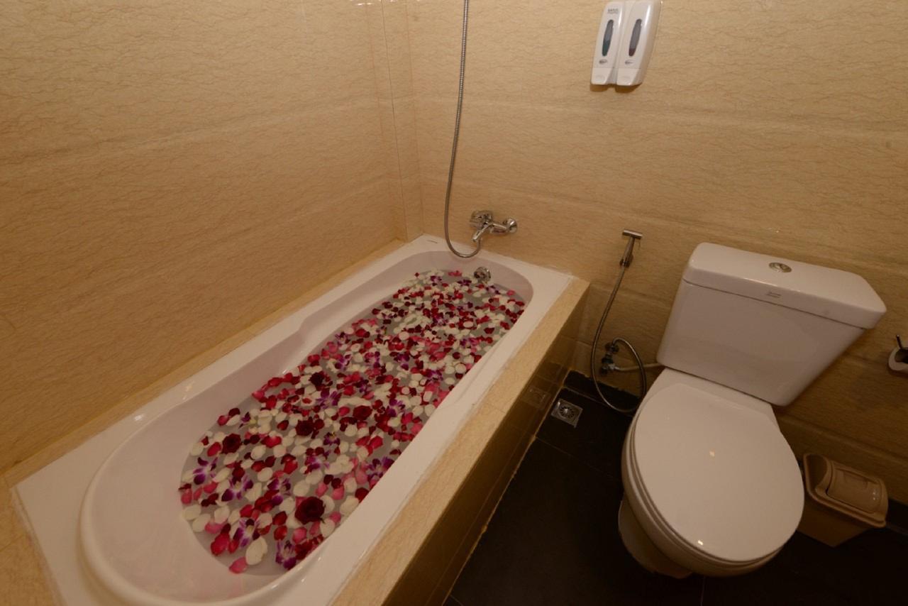 Min Nandar Garden Hotel Thanlyin Zewnętrze zdjęcie